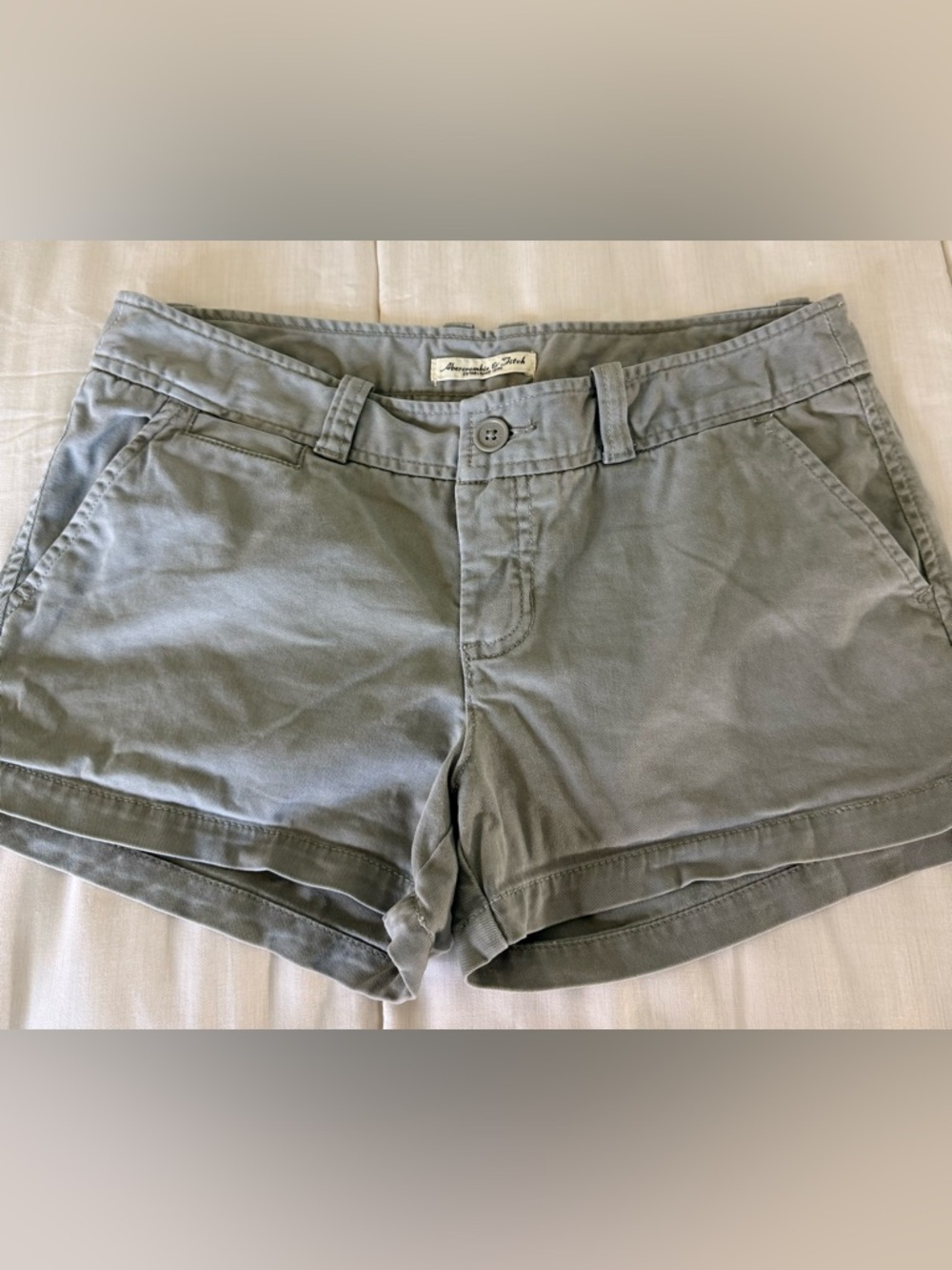 Y2K Vintage Abercrombie & Fitch low rise khaki olive green chino preppy shorts 4